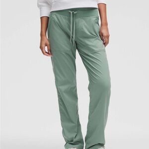 Lululemon Crater Blue Dance Studio Pant 6 NWT